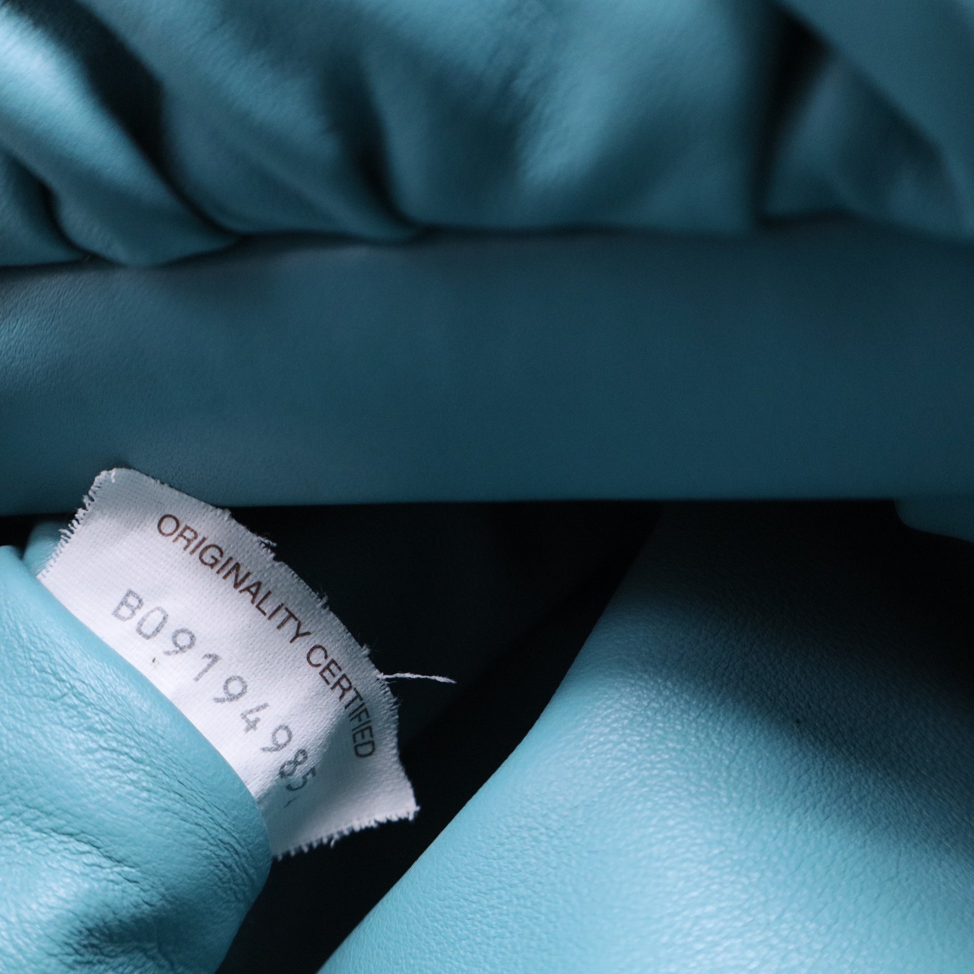 Bottega Veneta Light Blue Leather Chain Pouch twins B20681