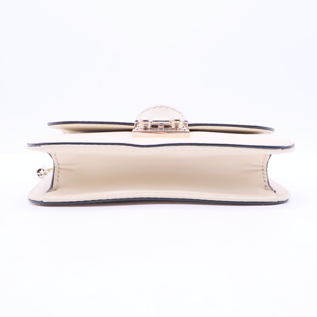 Glam Lock Rockstud Crossbody Bag B12314