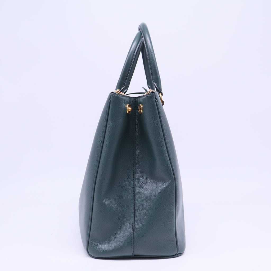 Saffiano Leather Galleria Double Zip Large B20683