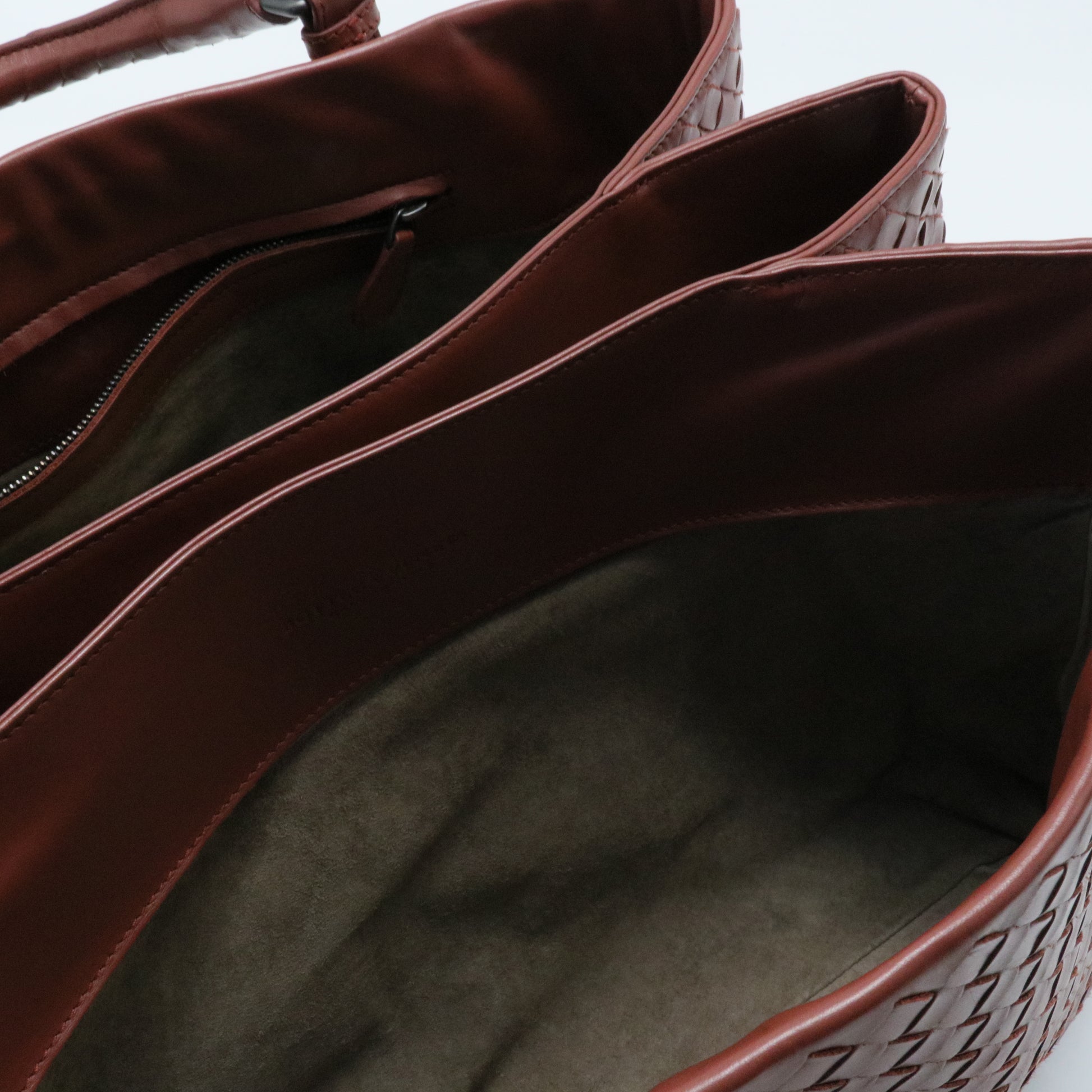 Roma Bag Intrecciato Nappa Medium