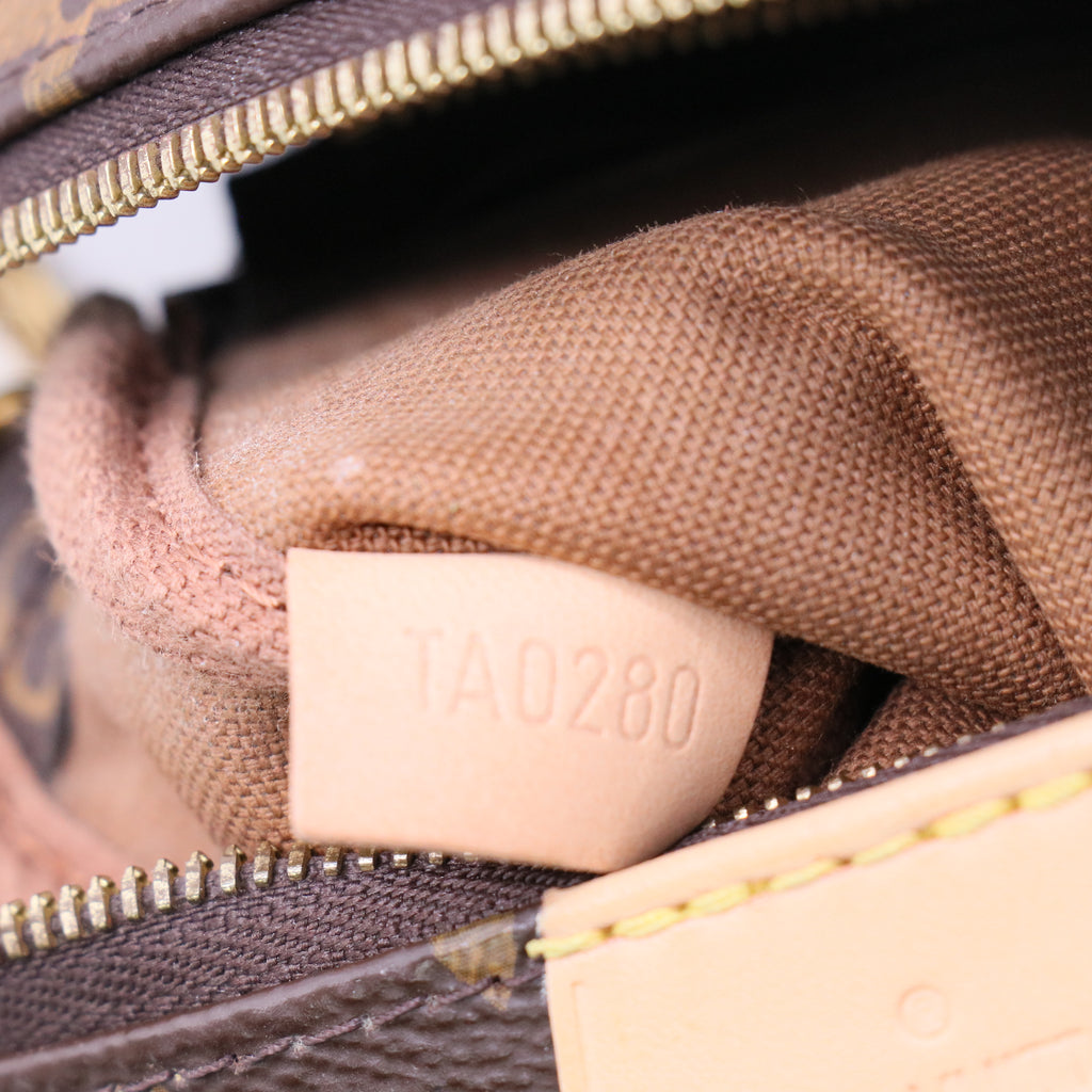 Louis Vuitton Multi Pochette Accessoires Monogram Canvas twins B20287