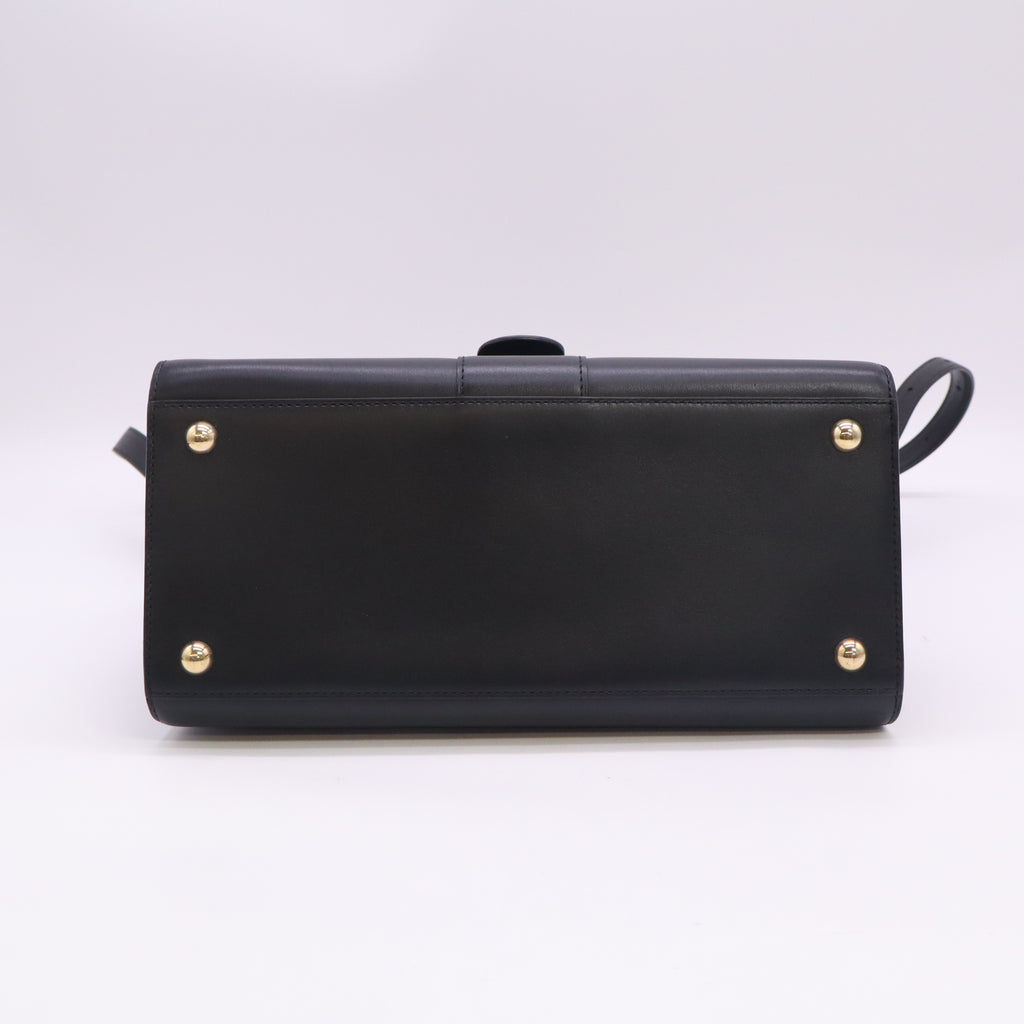 Box Calfskin MM Brillant Satchel Black B24350