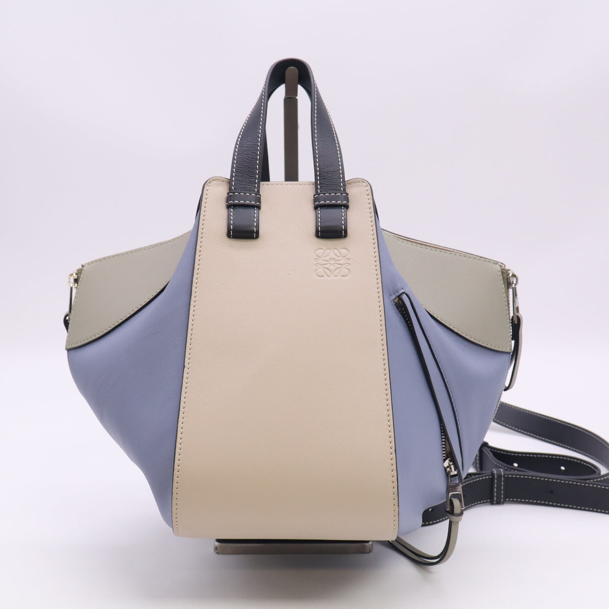 Loewe Hammock Bag B24441