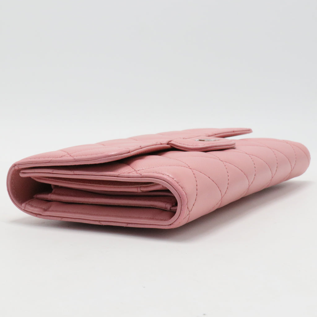 Caviar Quilted Large Gusset Flap Wallet