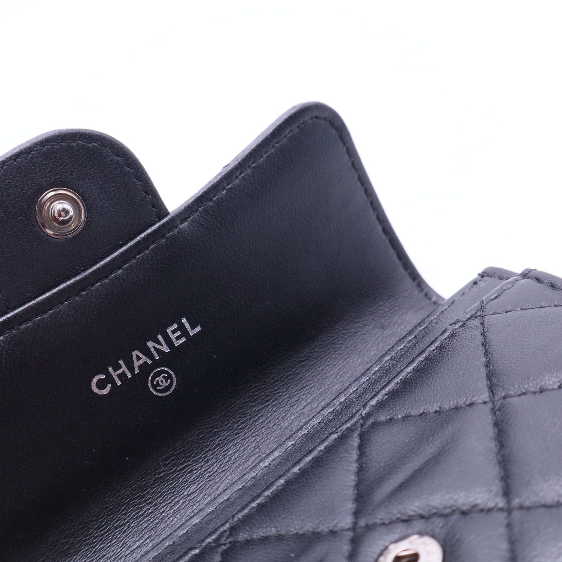 Caviar Quilted Flap Card Holder Wallet Black W20075