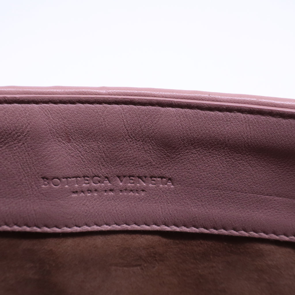 Lambskin Leather Shoulder Bag B21503