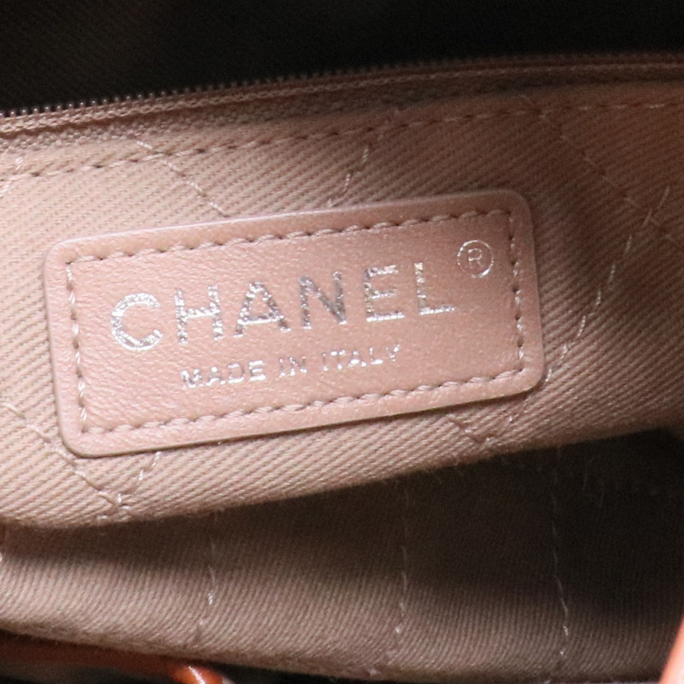 Covered CC Tote Quilted Caviar Medium