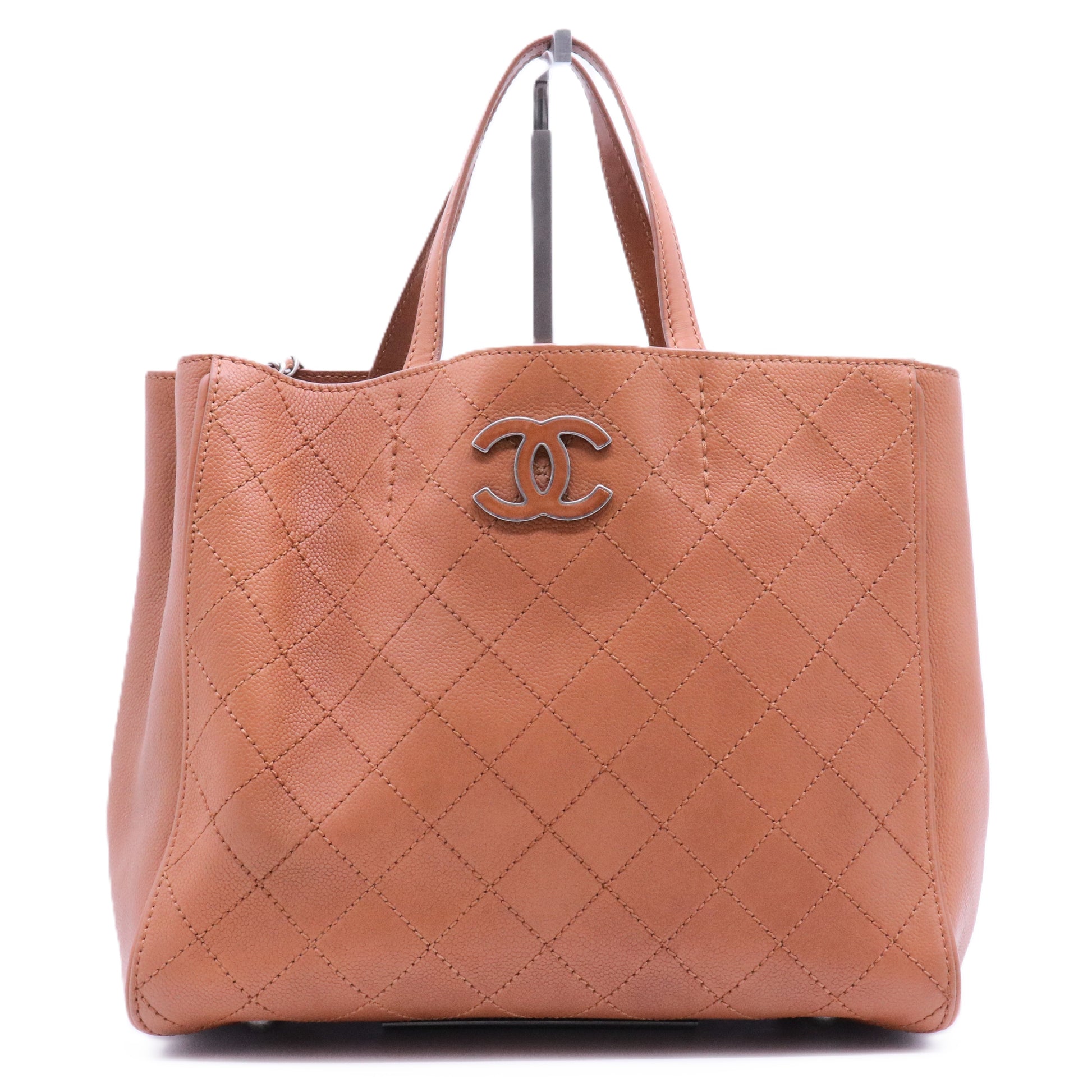 Covered CC Tote Quilted Caviar Medium