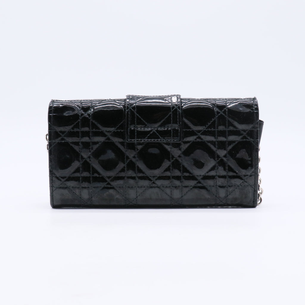 Black Cannage Quilted Patent Leather Wallet-On-Chain Clutch Bag  B20855