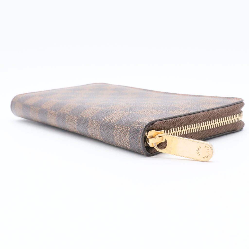 Damier Ebene Zippy Wallet