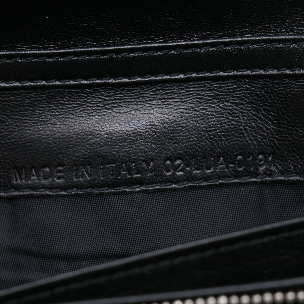 Black Cannage Quilted Patent Leather Wallet-On-Chain Clutch Bag  B20855