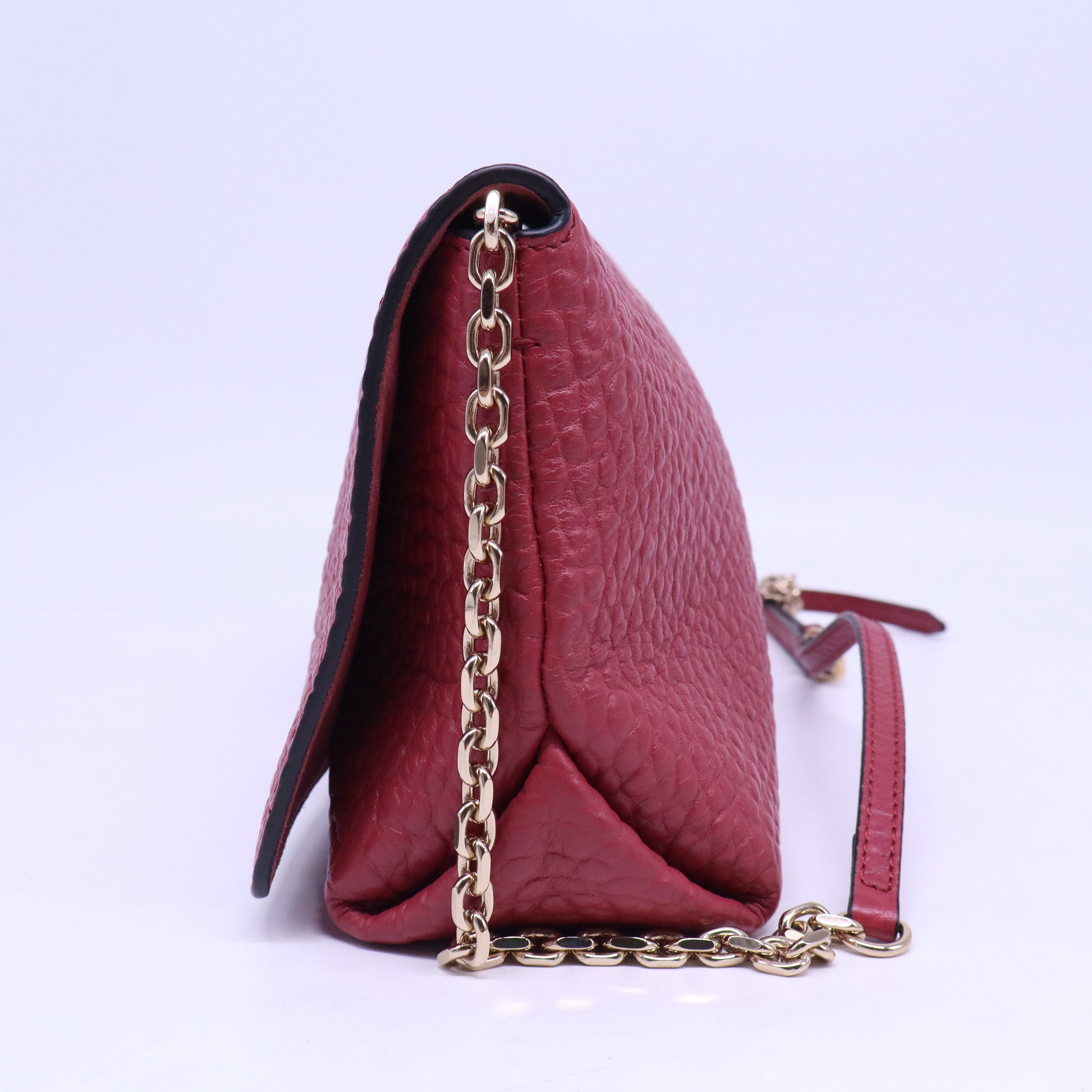 Signature Grain Medium Mildenhall Crossbody Bag Dark Plum W20899