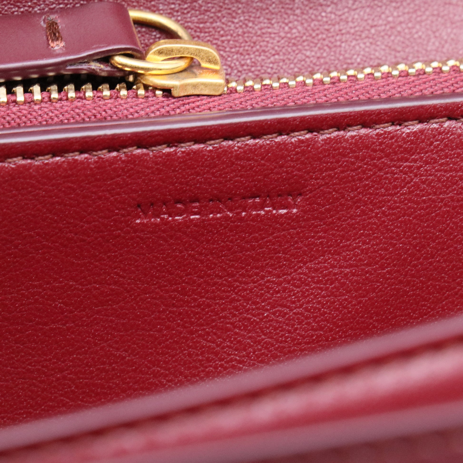 Box Calfskin Medium Classic Box Flap Bag Burgundy B21316