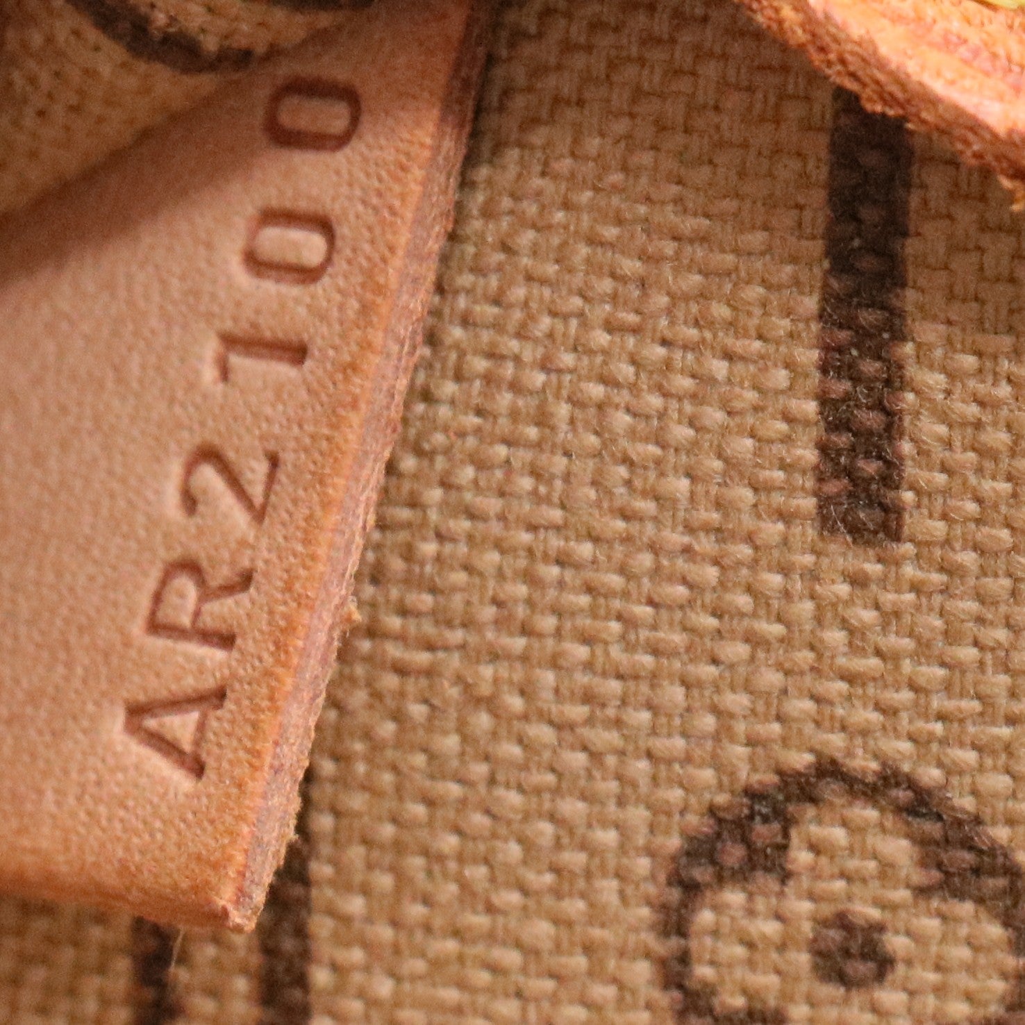 Brown Monogram Canvas Neverfull MM Tote Bag