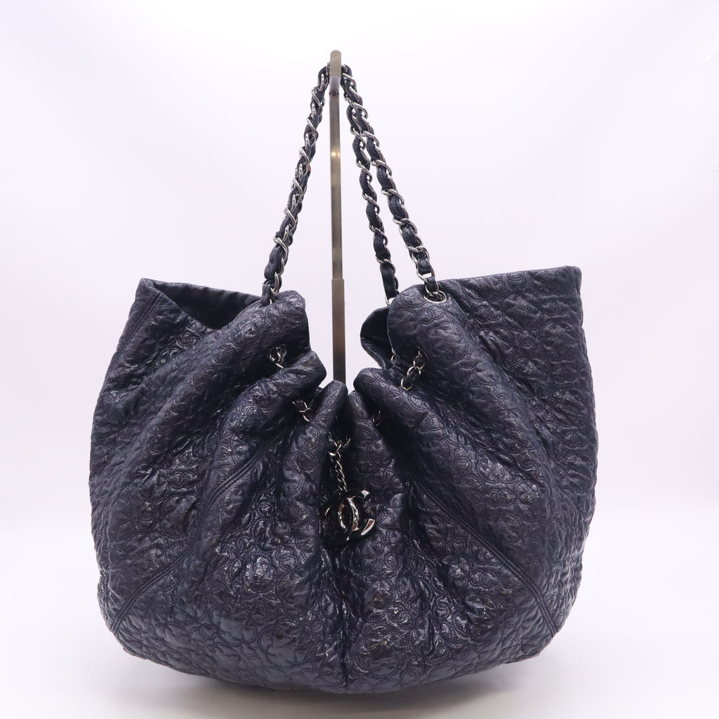 Chanel Rock in Moscow Cabas Tote Bag B24304