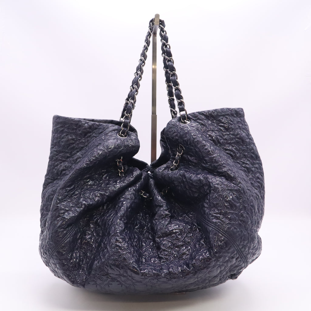 Chanel Rock in Moscow Cabas Tote Bag B24304