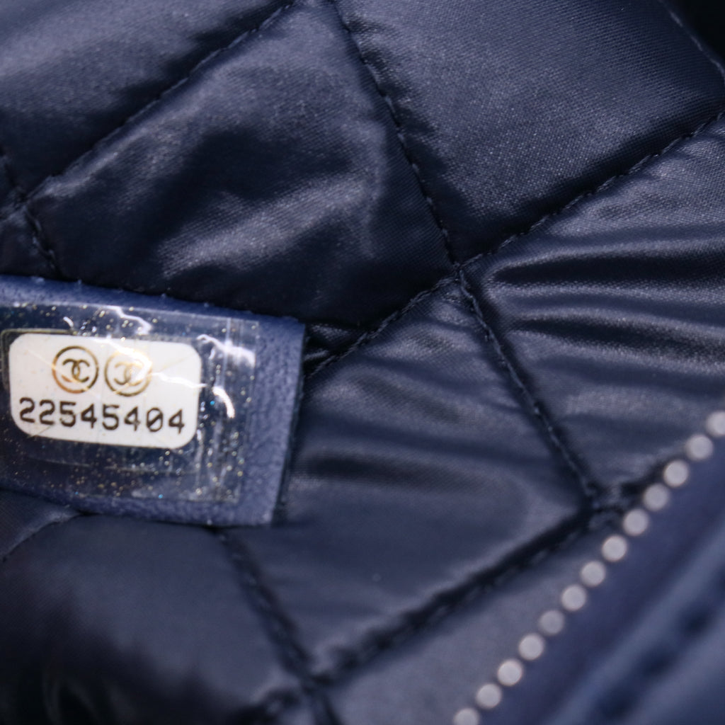 Chanel Blue Quilted Lambskin Leather Medium O-Case Zip Pouch twins LDJ3909