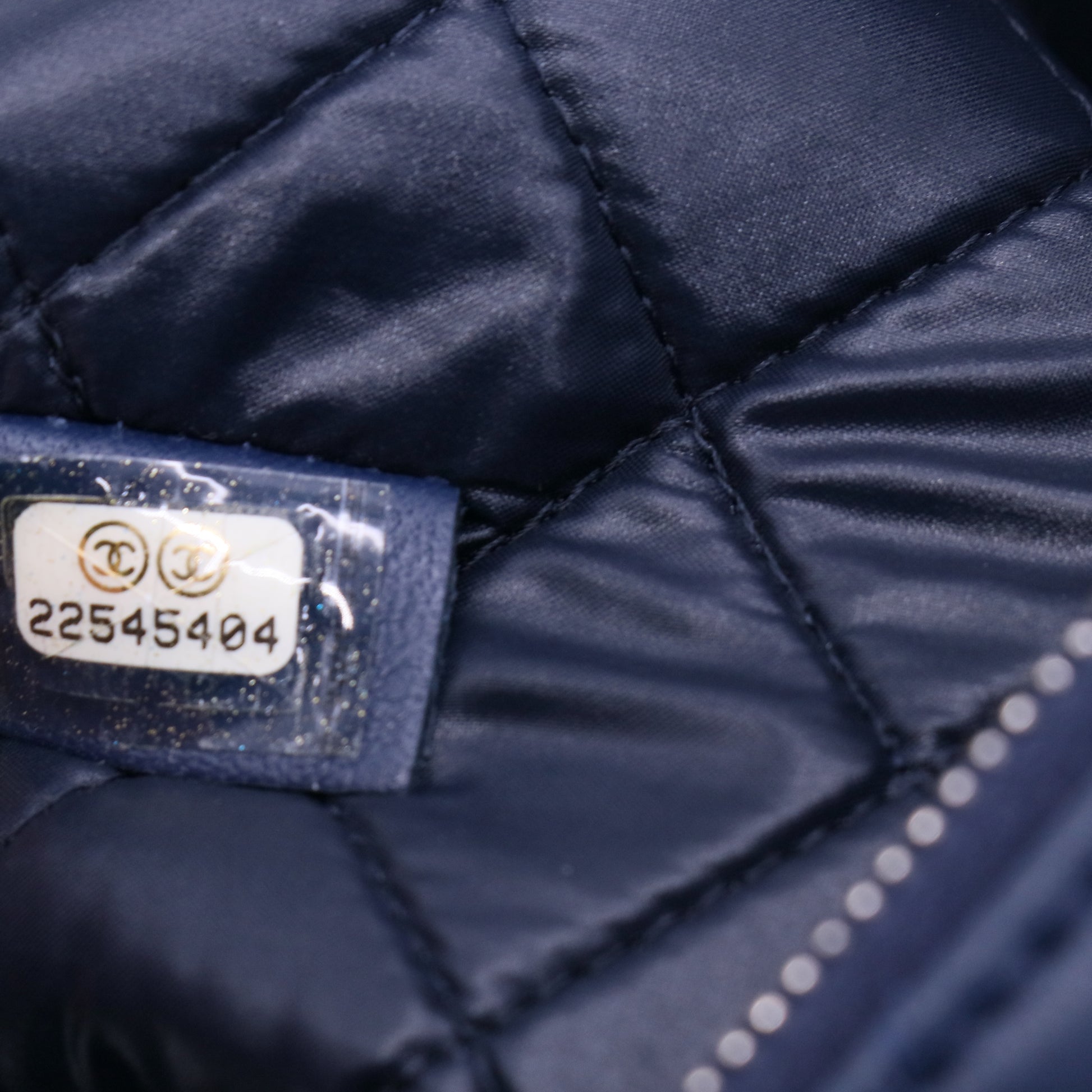Chanel Blue Quilted Lambskin Leather Medium O-Case Zip Pouch twins LDJ3909