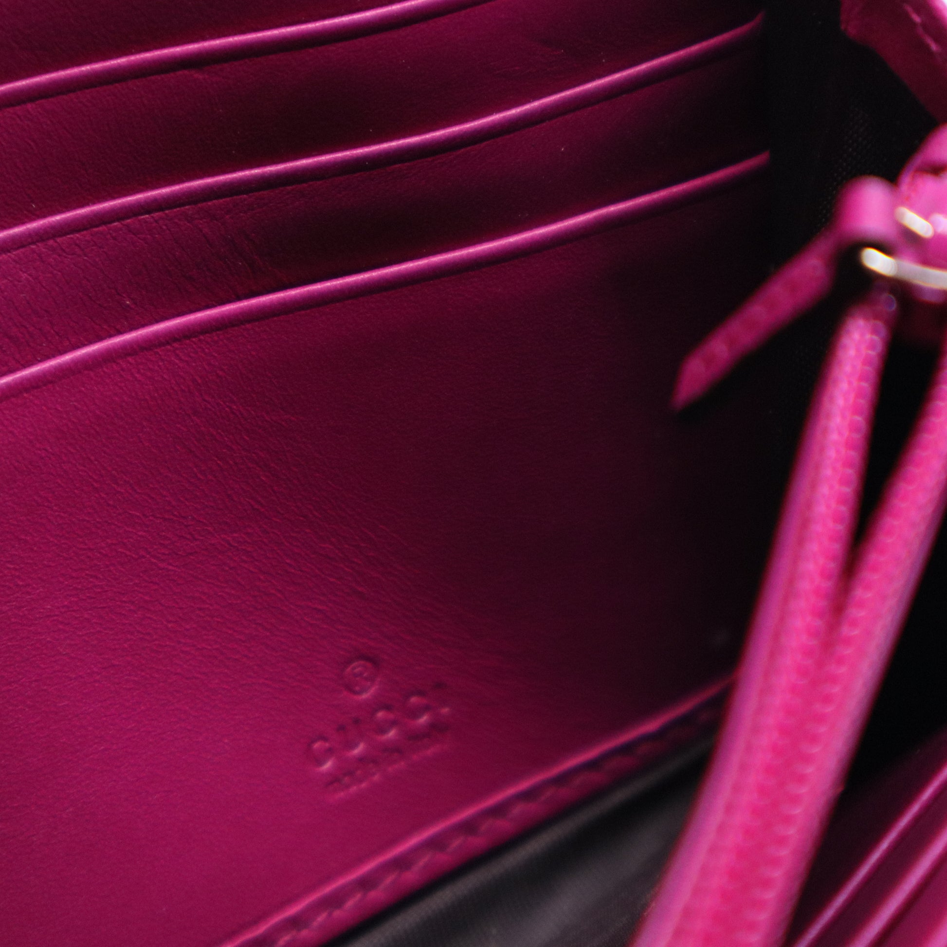 Patent Microguccissima Nice Wallet Bright Bouganville W20573