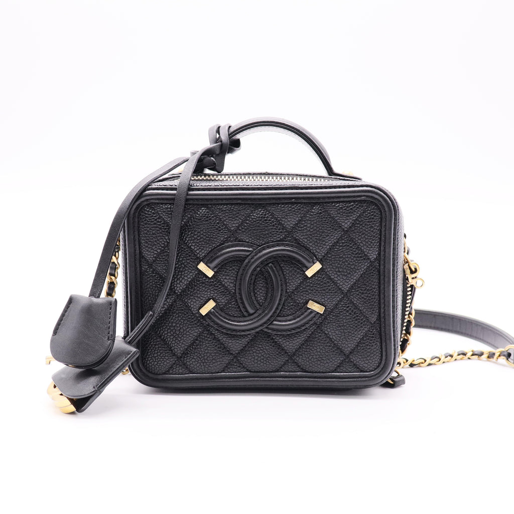 Caviar Quilted Small CC Filigree Vanity Case Black twins