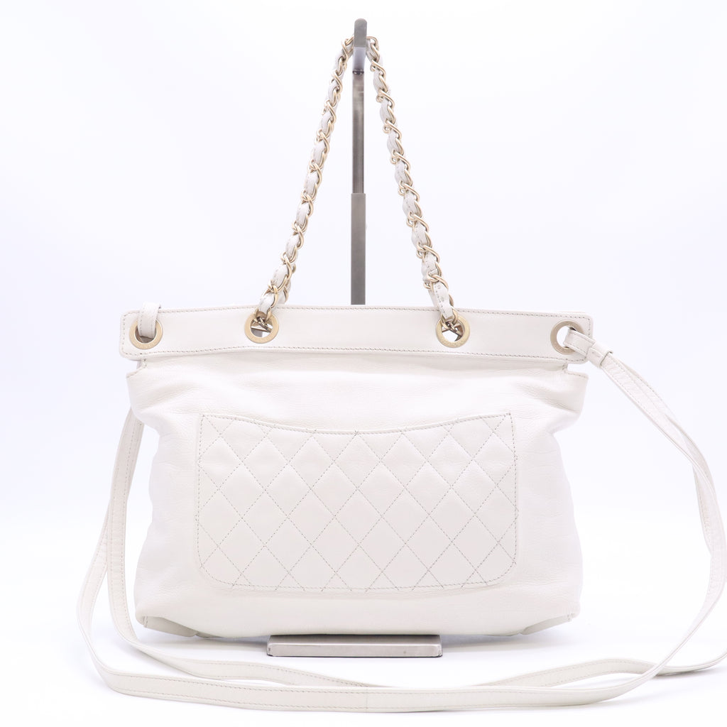 Mosaic CC Tote Studded Leather B24311