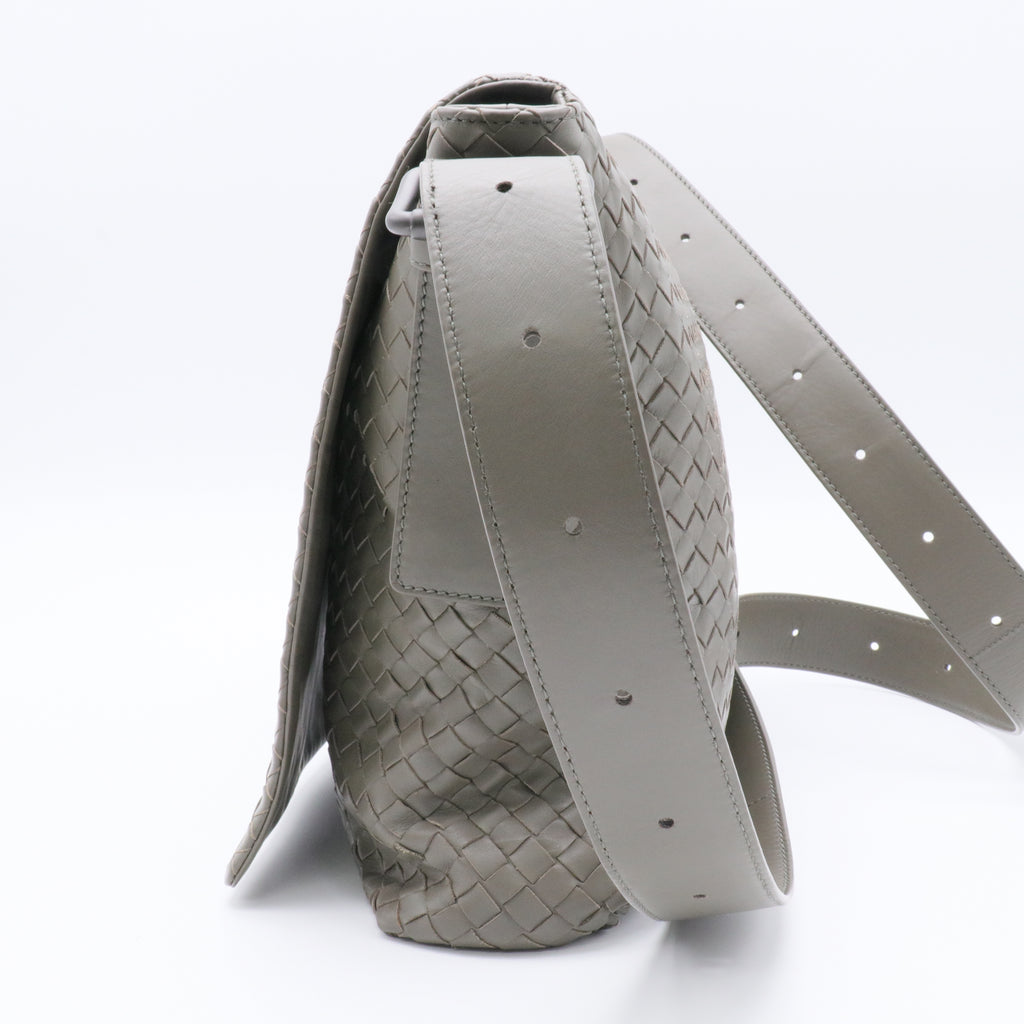 Square Flap Messenger Bag Intrecciato Nappa