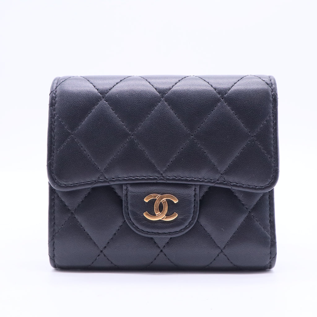 Interlocking CC Logo Trifold Wallet-W20119