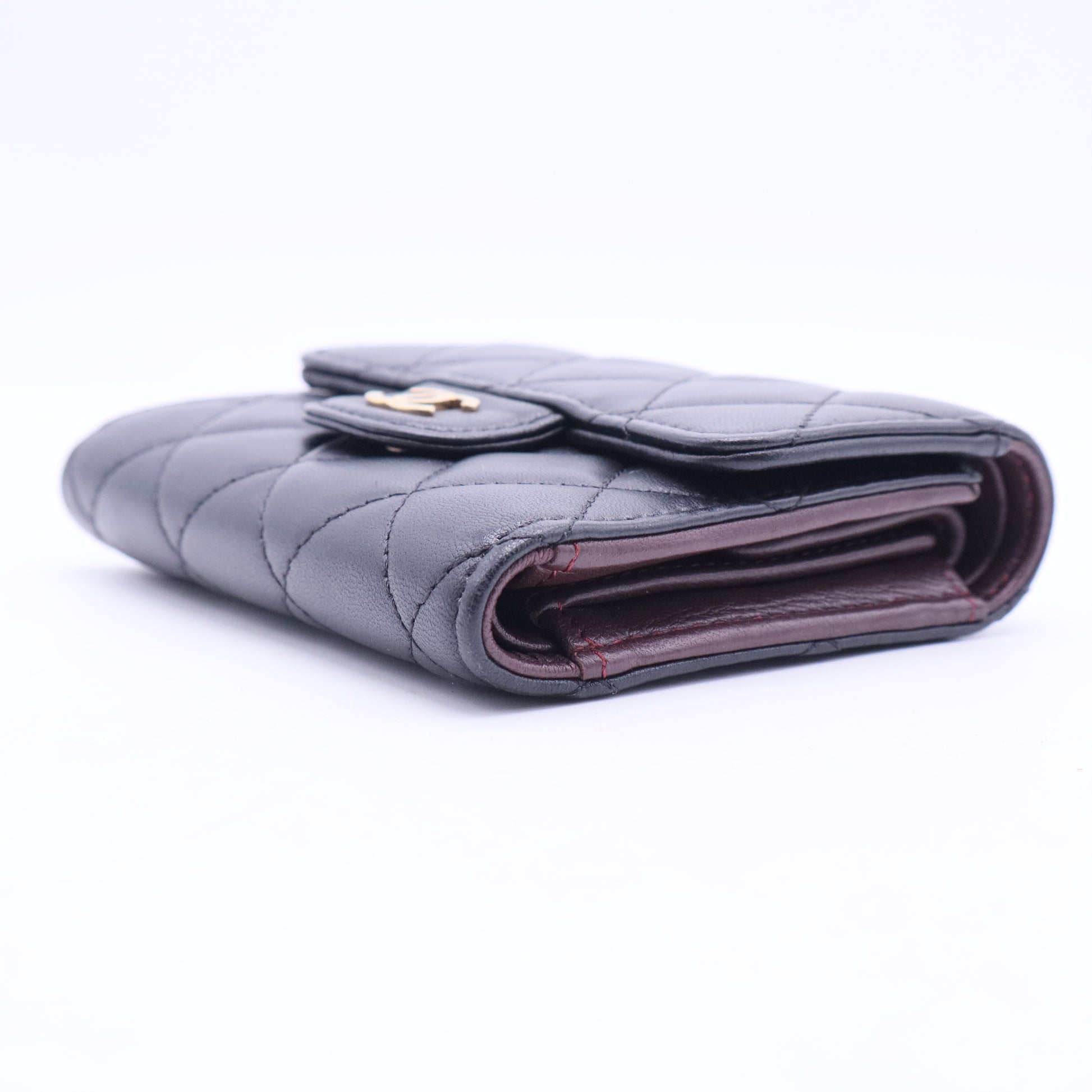 Interlocking CC Logo Trifold Wallet-W20119