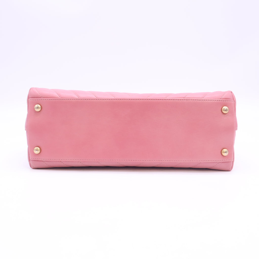 Chanel Medium Lizard-Trimmed Coco Handle Bag B24472