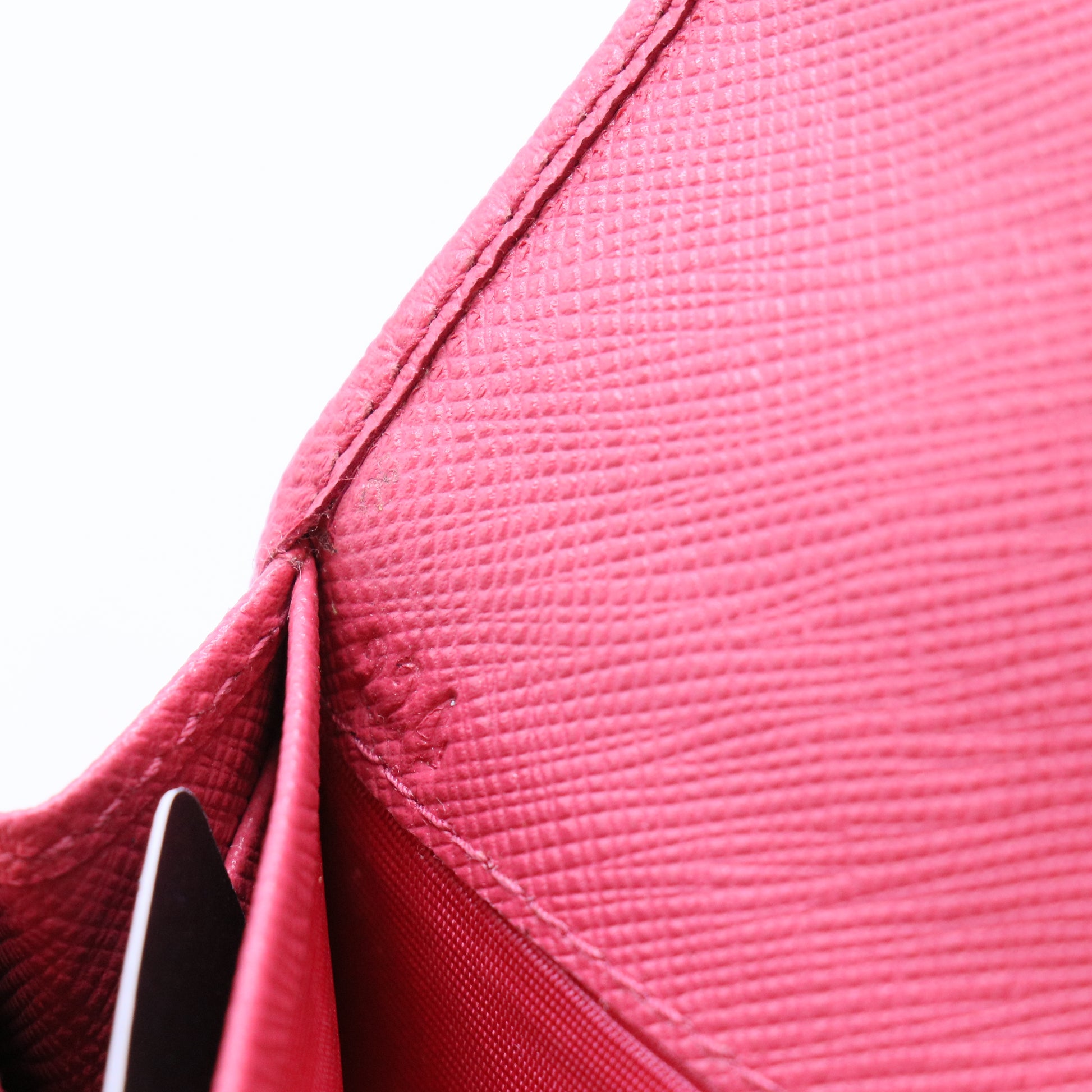 1MT440 Women's Saffiano Metal Chain/Shoulder Wallet