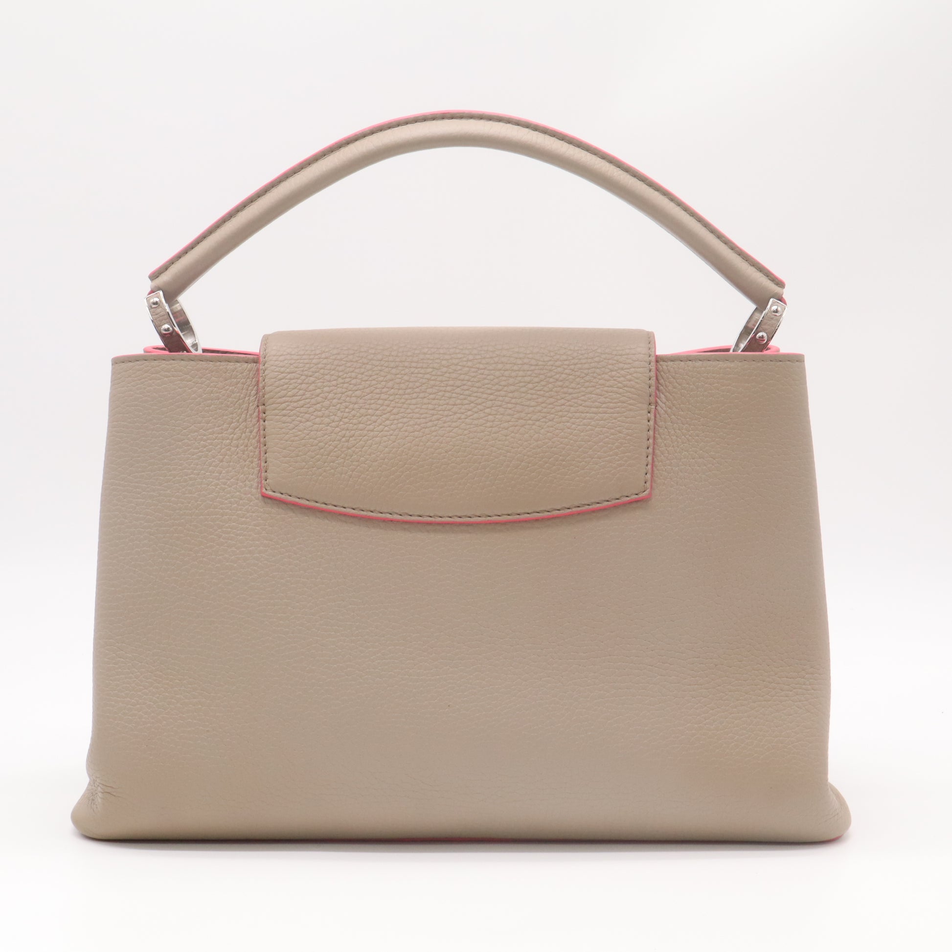 Taurillon Leather Capucines MM B22725