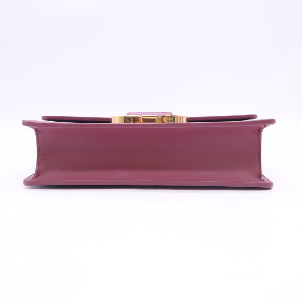 Christian Dior 30 Montaigne Shoulder Bag B24340