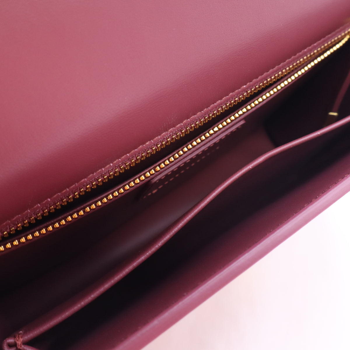 Christian Dior 30 Montaigne Shoulder Bag B24340