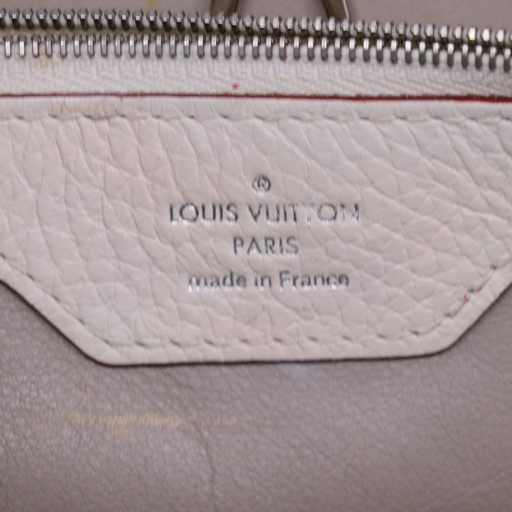 Taurillon Capucines MM Blanc Casse B21117