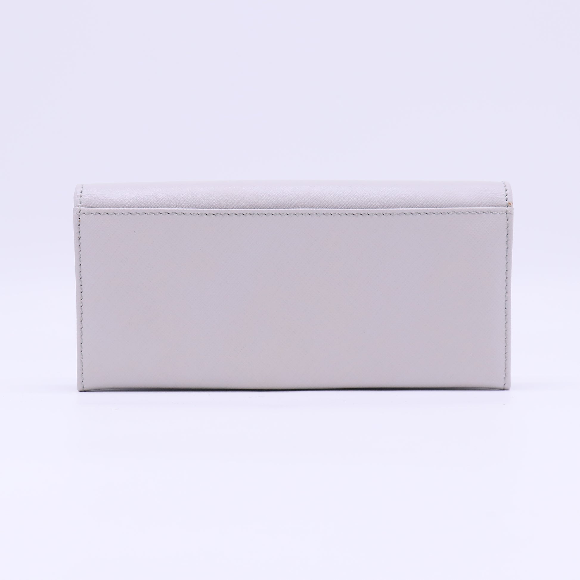 Ferragamo Gancini Icona Saffiano Flap Wallet W22348