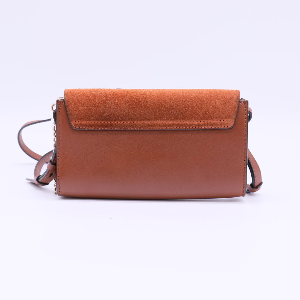 Chloé Faye Wallet on Strap B22934