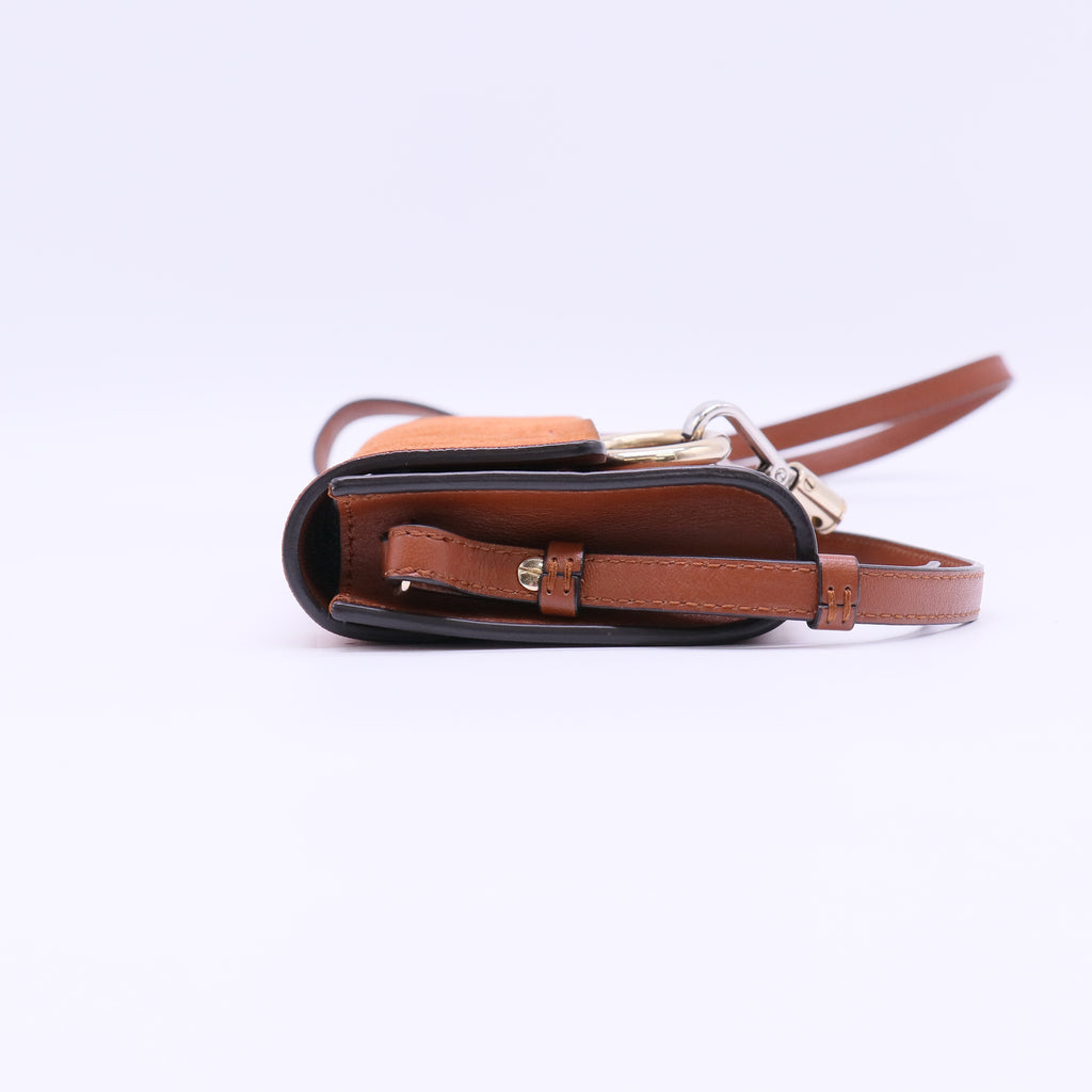 Chloé Faye Wallet on Strap B22934