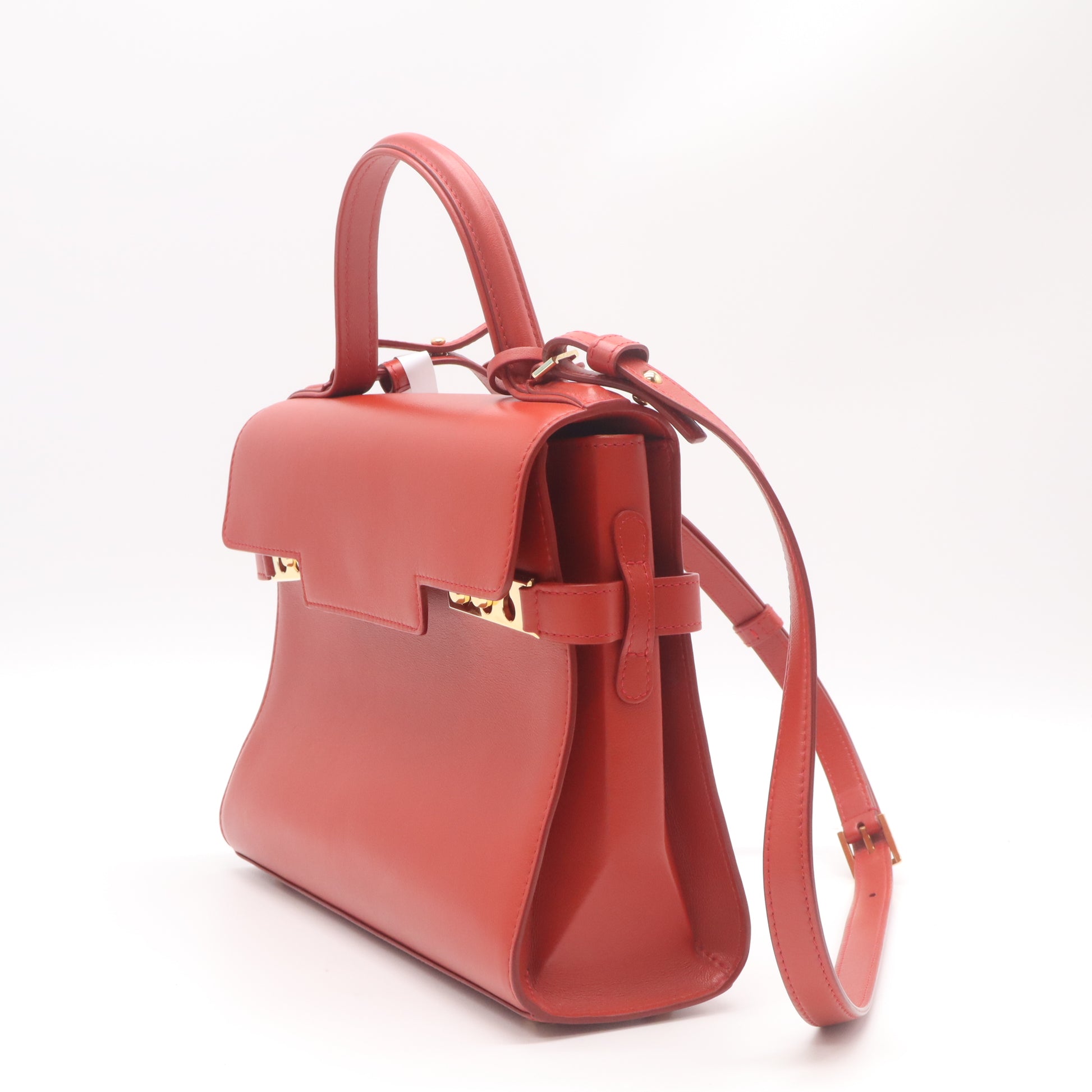 Delvaux Tempête MM Bag in Red Smooth Calfskin Leather B22726