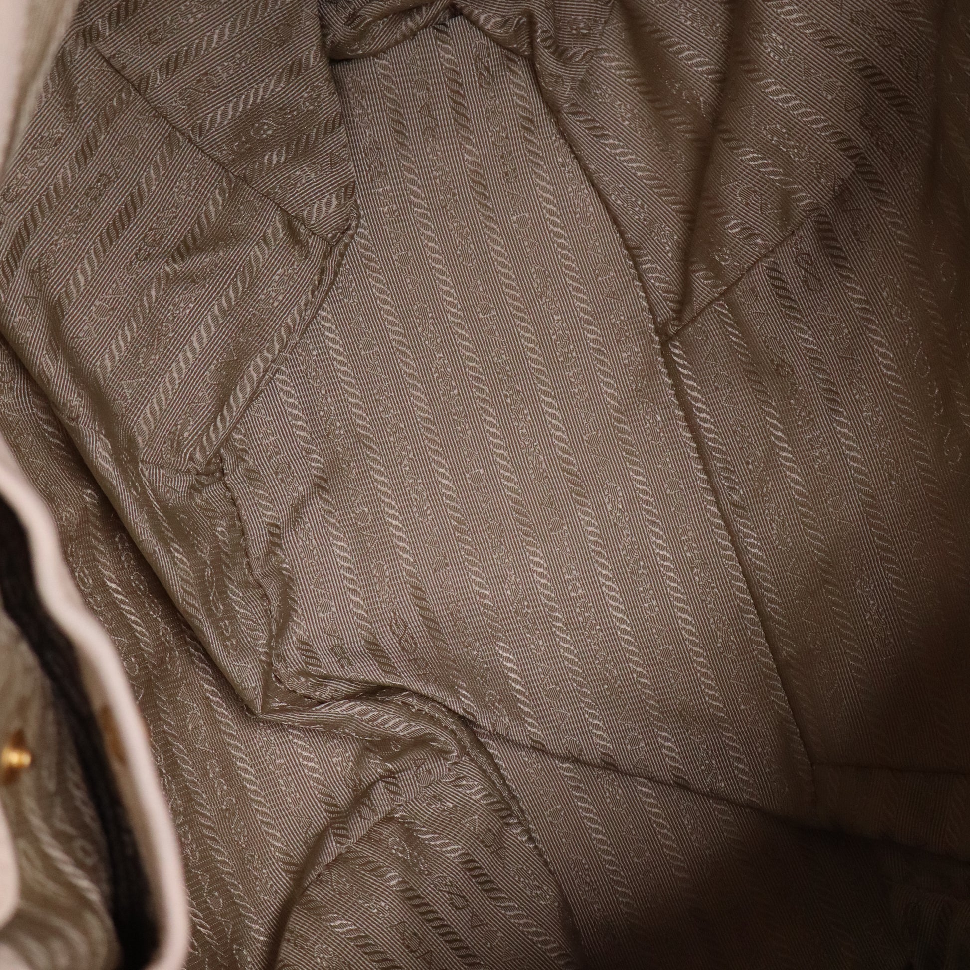 Prada Cervo Antik Shoulder Bag Talco twins B20833