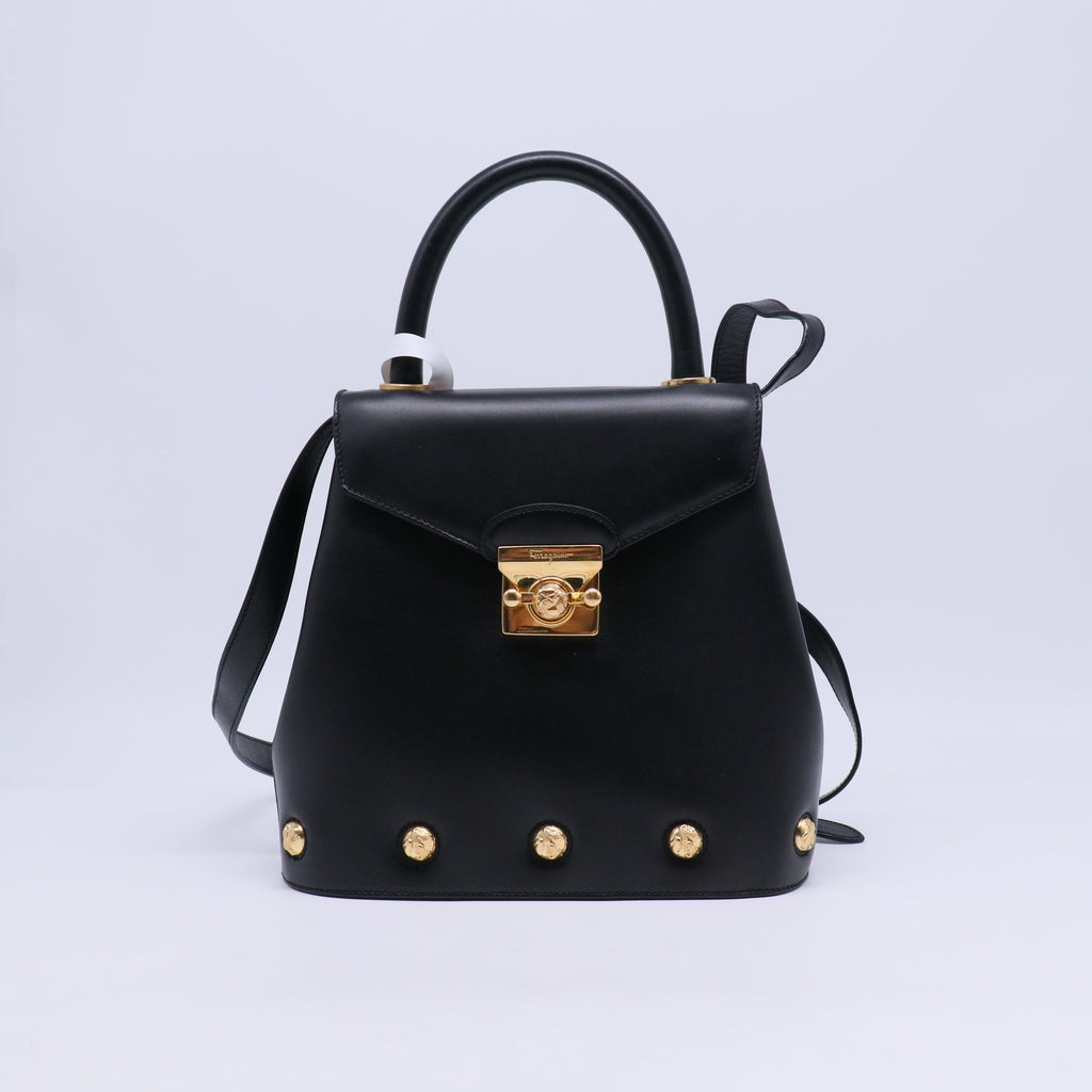 Vintage Flap Lock Backpack Studded Leather B21693