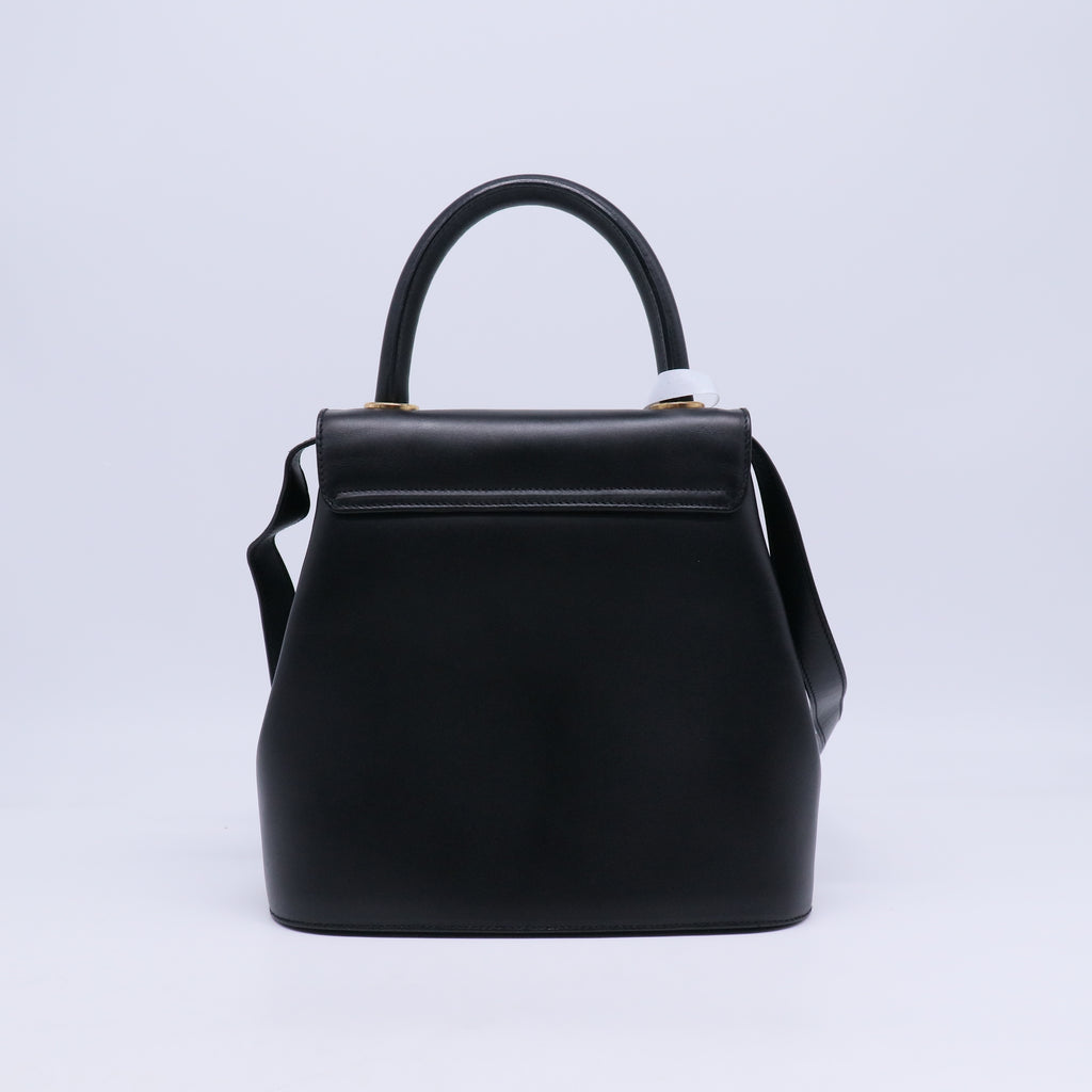 Vintage Flap Lock Backpack Studded Leather B21693