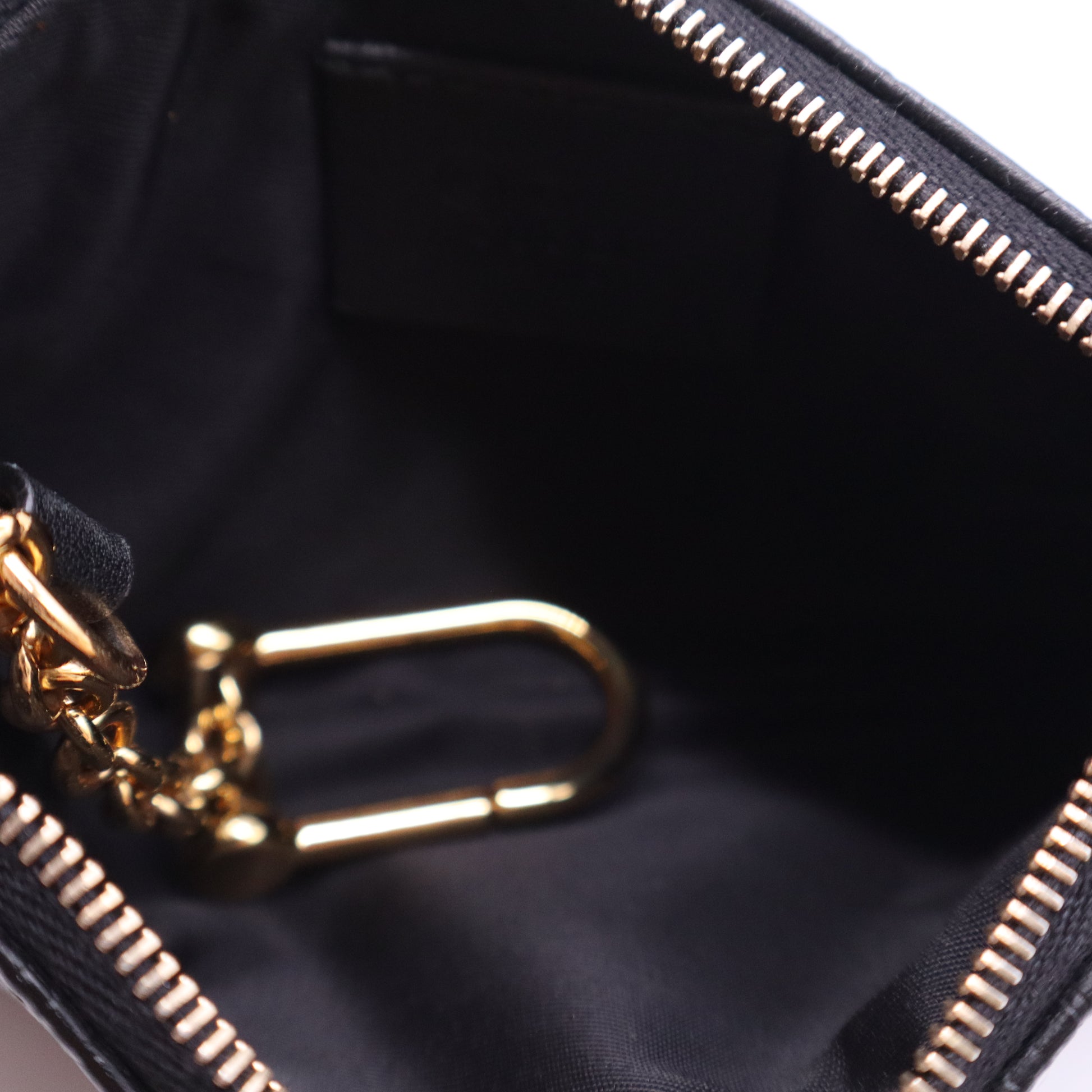 Gucci Microguccissima Key Ring Coin Case Black W20872
