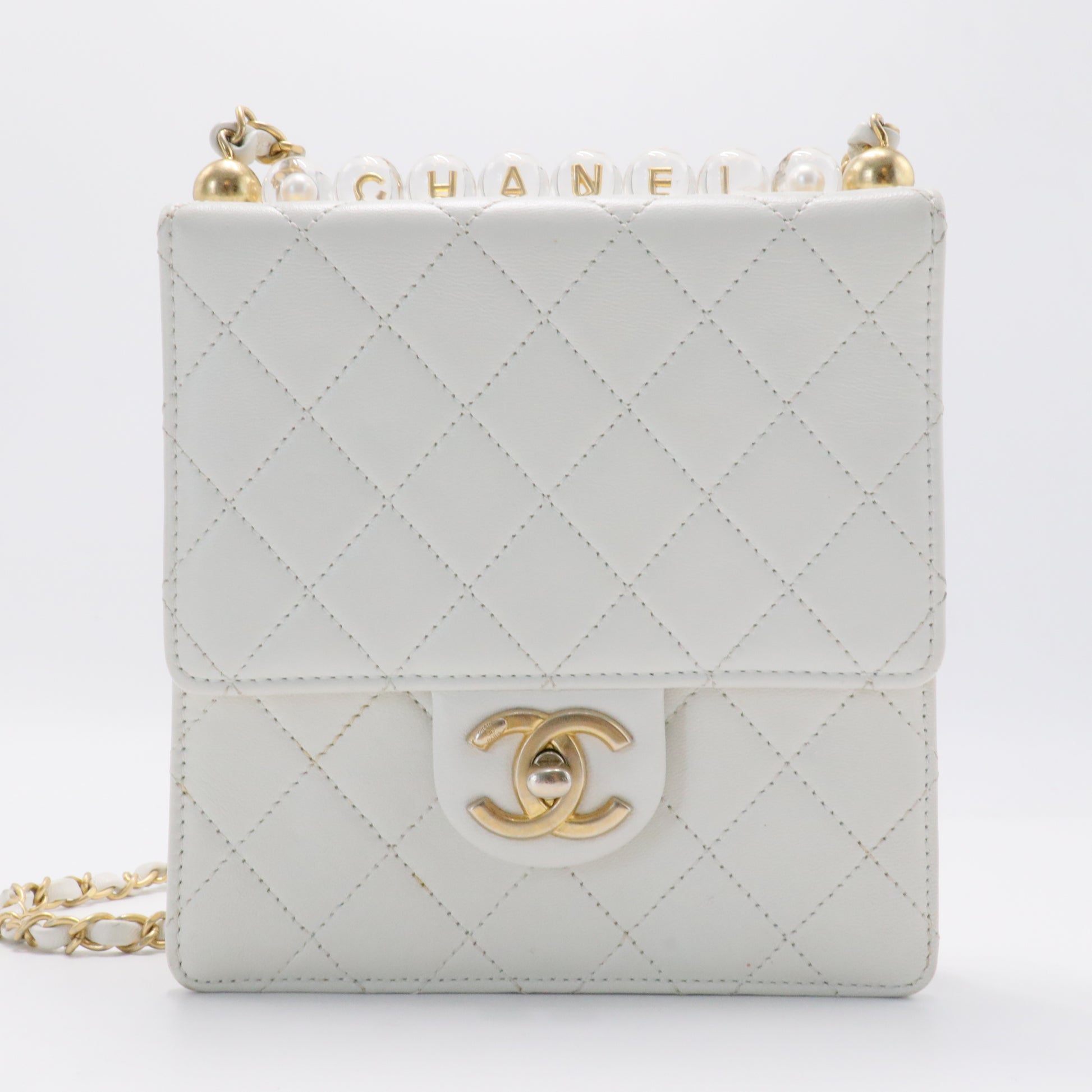 Chic Pearls Flap Bag Quilted Lambskin Mini