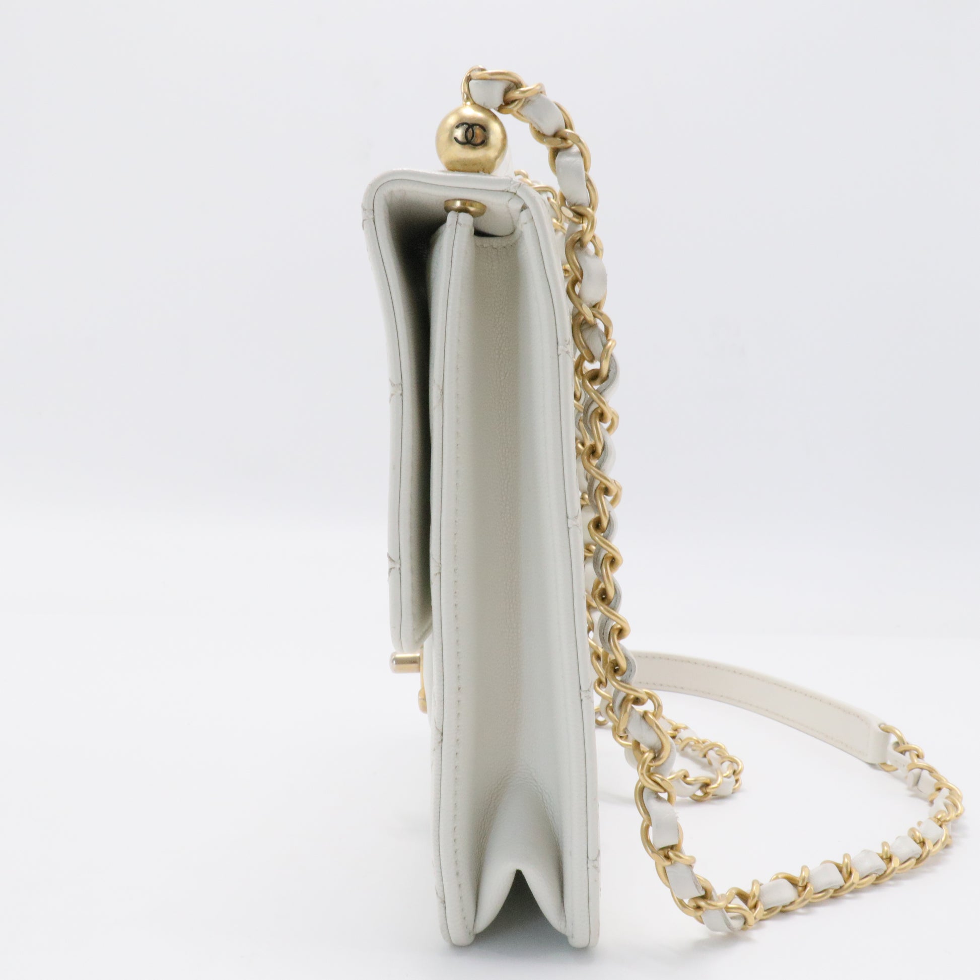 Chic Pearls Flap Bag Quilted Lambskin Mini