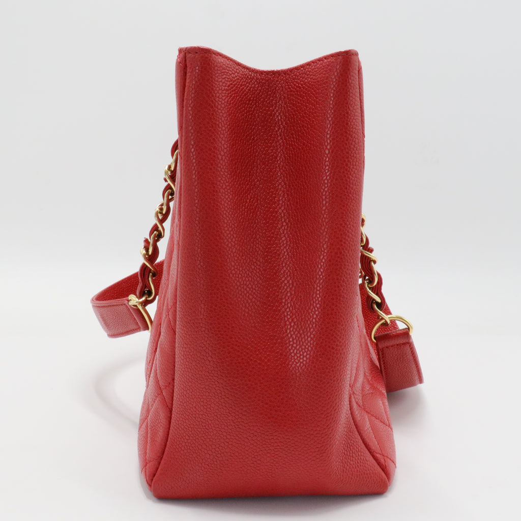 Grand Shopping Tote Quilted Caviar Red