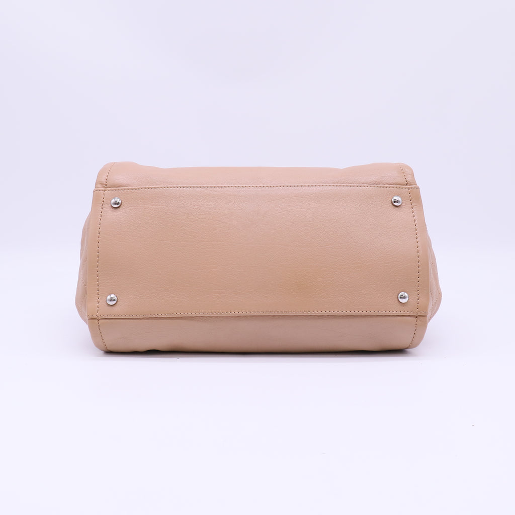 Chanel Timeless CC Soft Shopping Tote Bag B22839