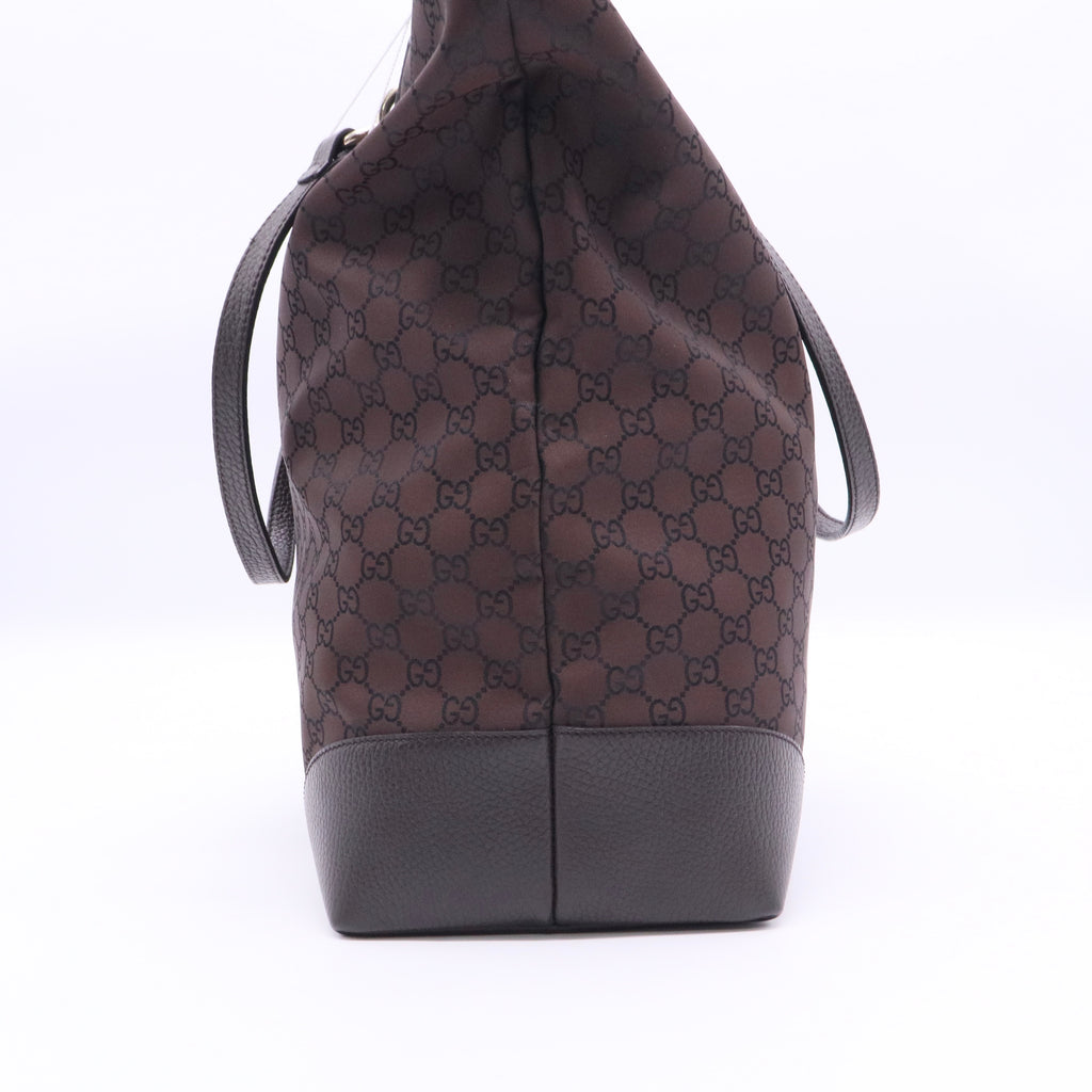 GG Nylon Tote Bag B20766