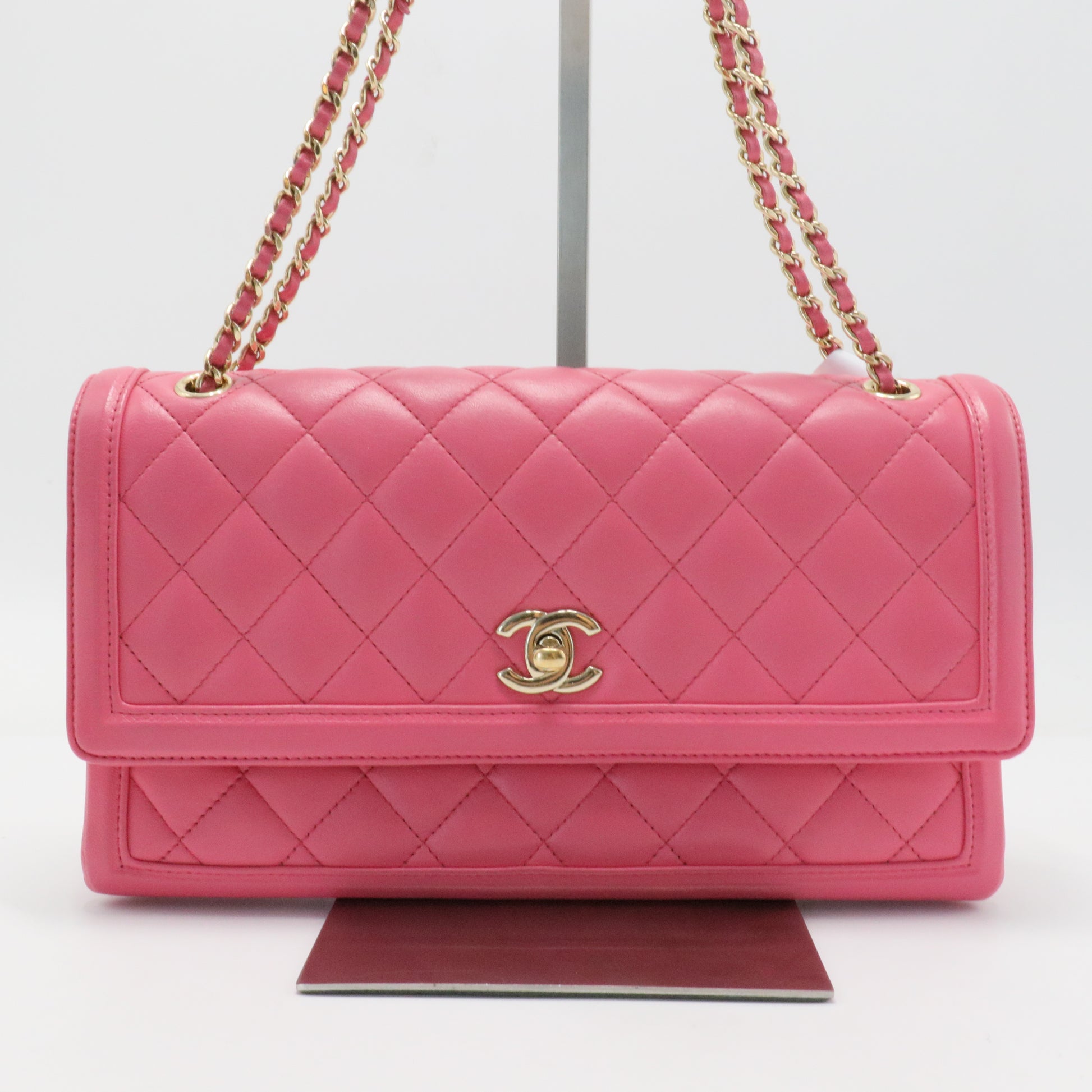 Quilted Lambskin Wallet On Chain Pink