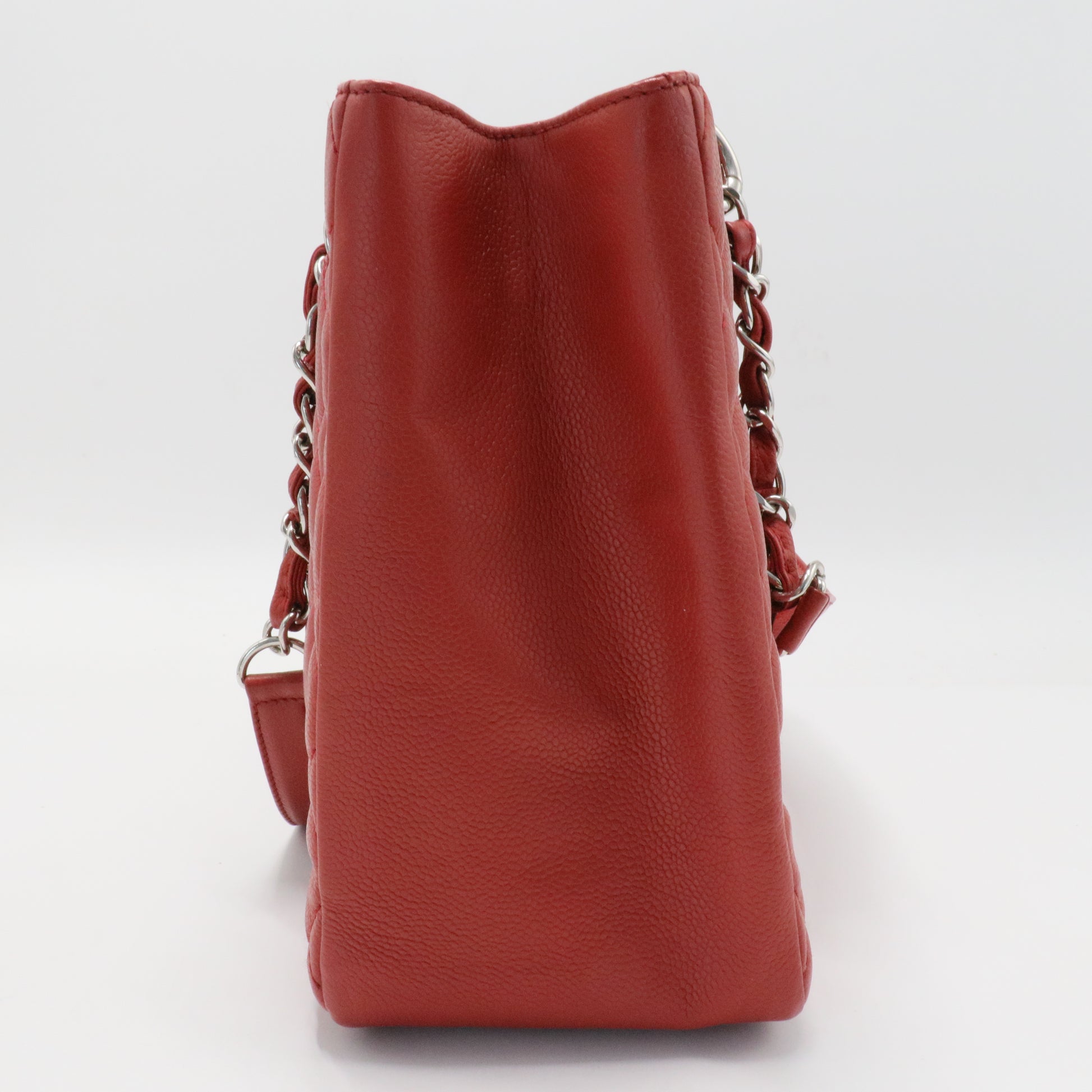 Grand Shopping Tote Quilted Caviar Red