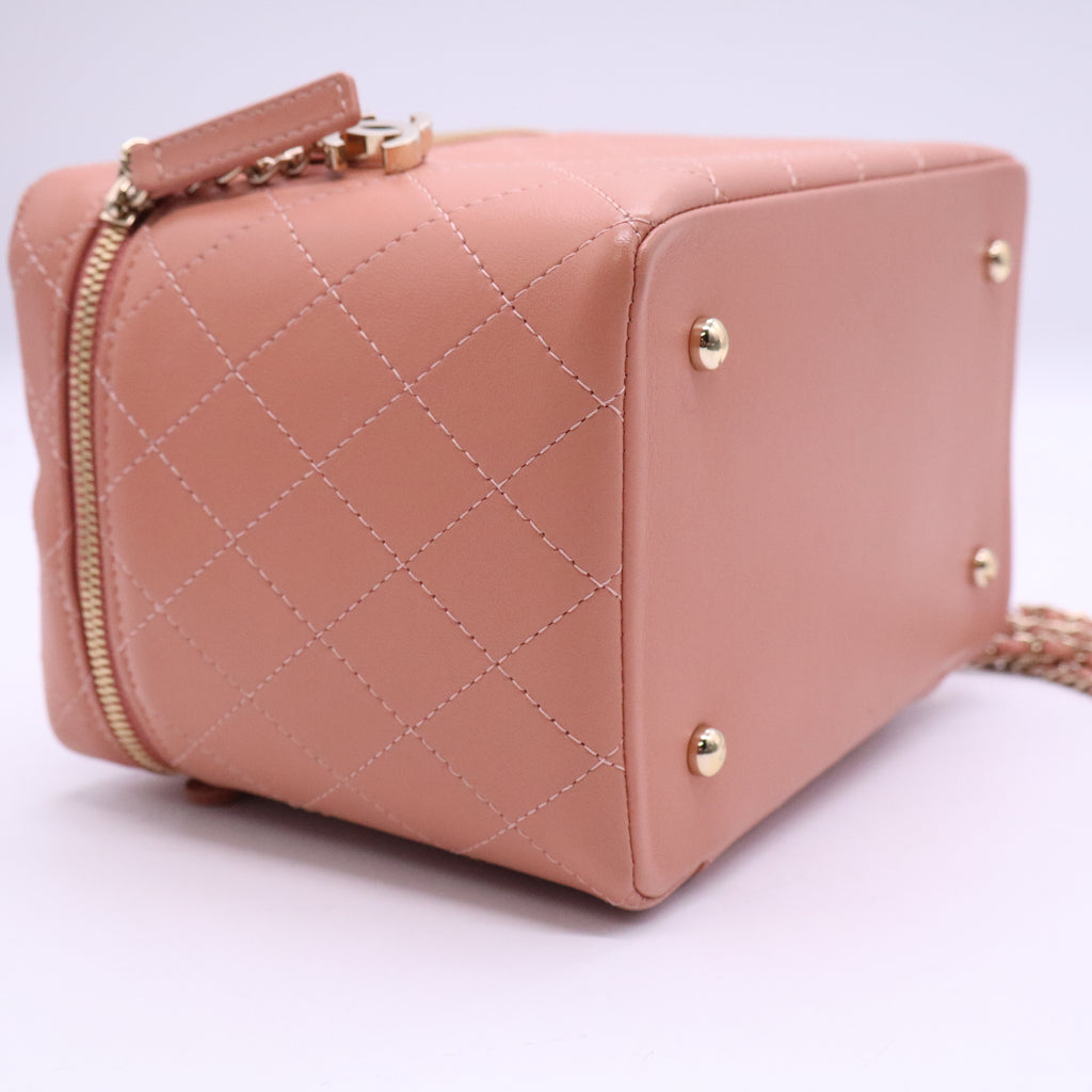 Chanel Knock On Wood Vanity Case b21457